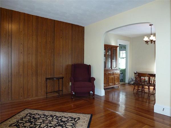 67 Fresno Street Springfield, MA 01104 - Photo 10 of 21