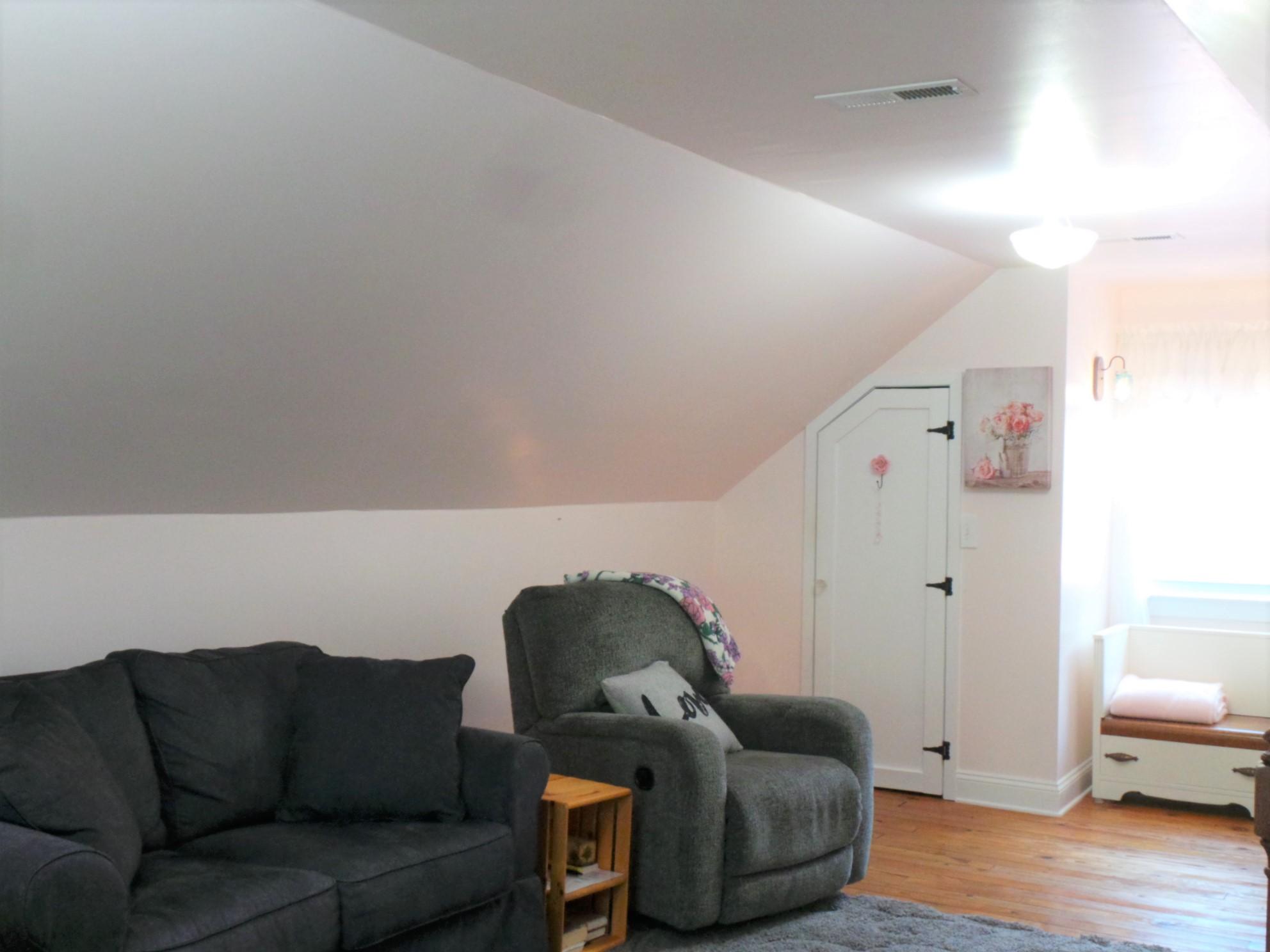 1905 Boozy Creek Road Bristol, VA 24202 - Photo 114 of 130 A GOOD GET AWAY OR GUEST ROOM