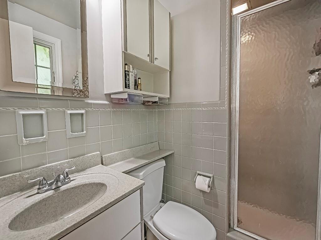 776 Elm Spring Road Pittsburgh, PA 15243 - Photo 12 of 21 Gallery Image 12