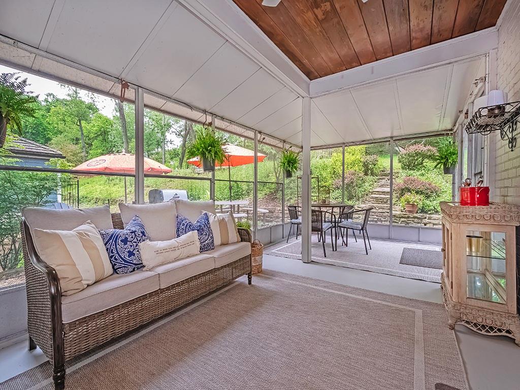776 Elm Spring Road Pittsburgh, PA 15243 - Photo 8 of 21 Gallery Image 8