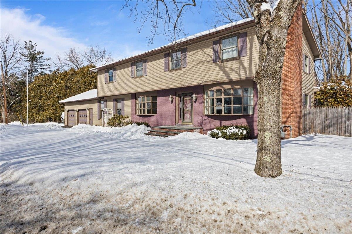 109 Juniper Ridge Shelburne, VT 05482 - Photo 2 of 52