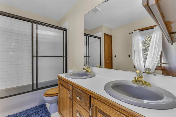 $415,000 | 435 Evans Drive, Green River, WY 82935