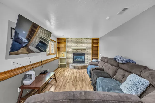 $439,000 | 435 Evans Drive, Green River, WY 82935