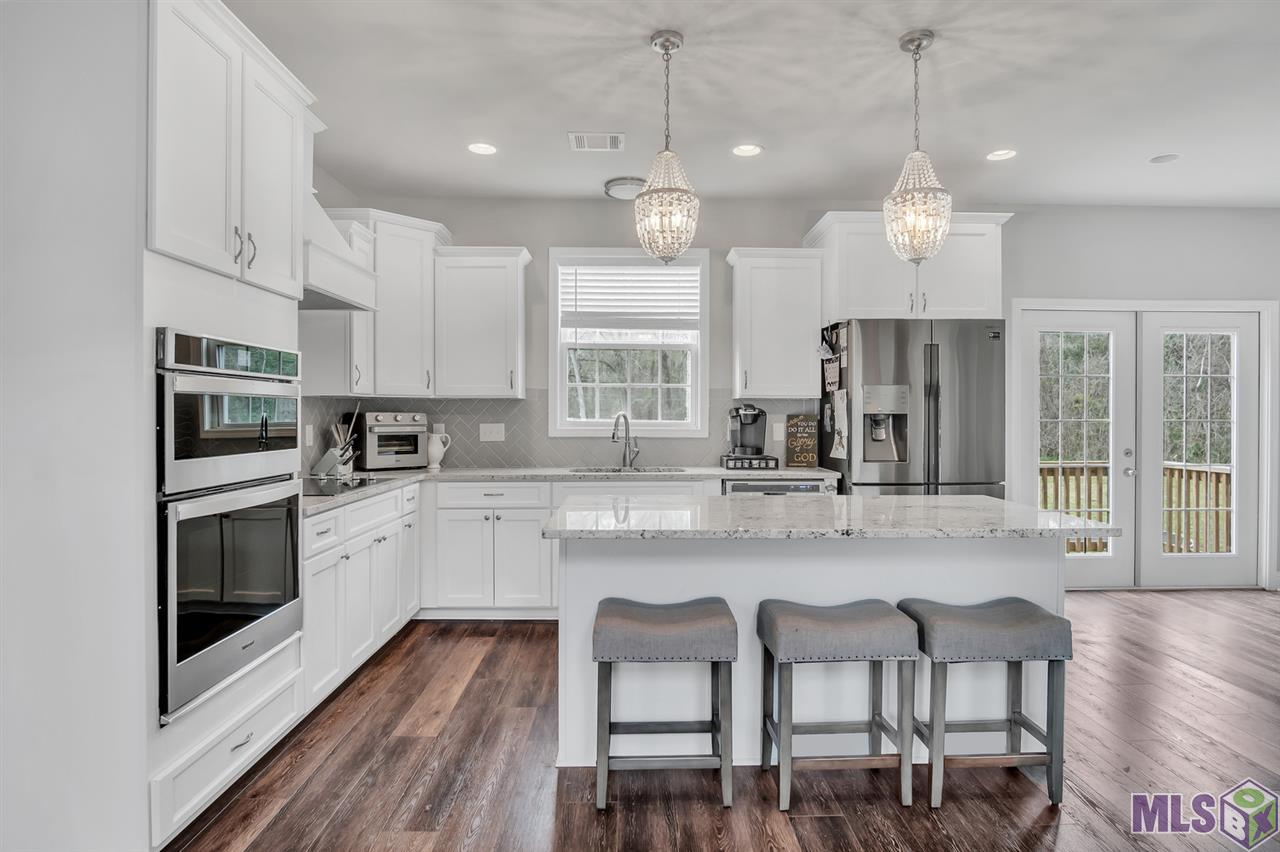 10545 Stringer Bridge Road St. Amant, LA 70774 - Photo 13 of 27 Gallery Image 13