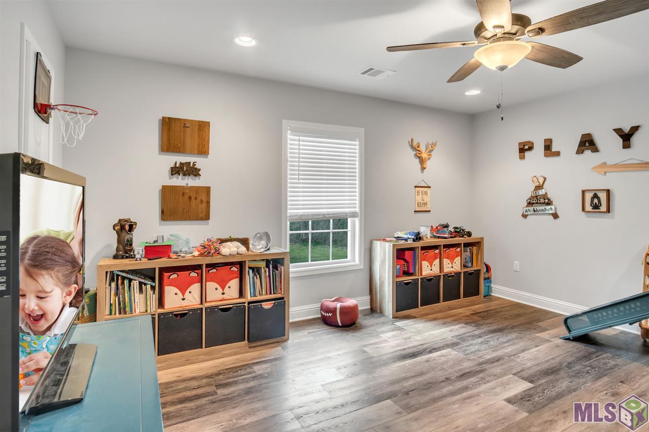 10545 Stringer Bridge Road St. Amant, LA 70774 - Photo 24 of 27 Gallery Image 24