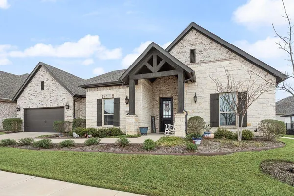$647,900 | 7717 Murcia Drive, Fort Worth, TX 76123
