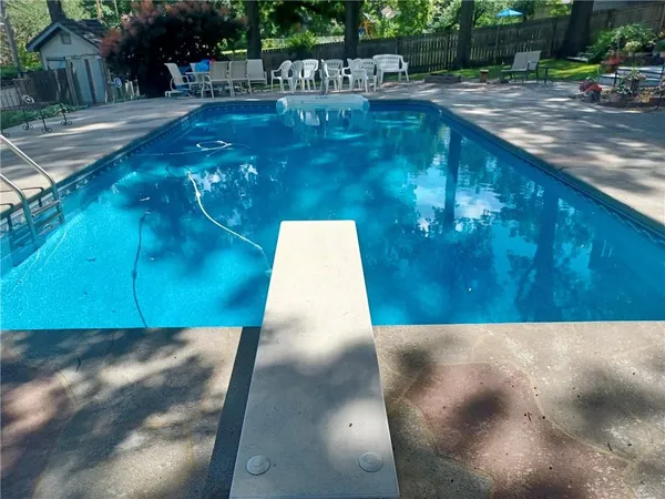 $650,000 | 9937 Floyd Street, Overland Park, KS 66212