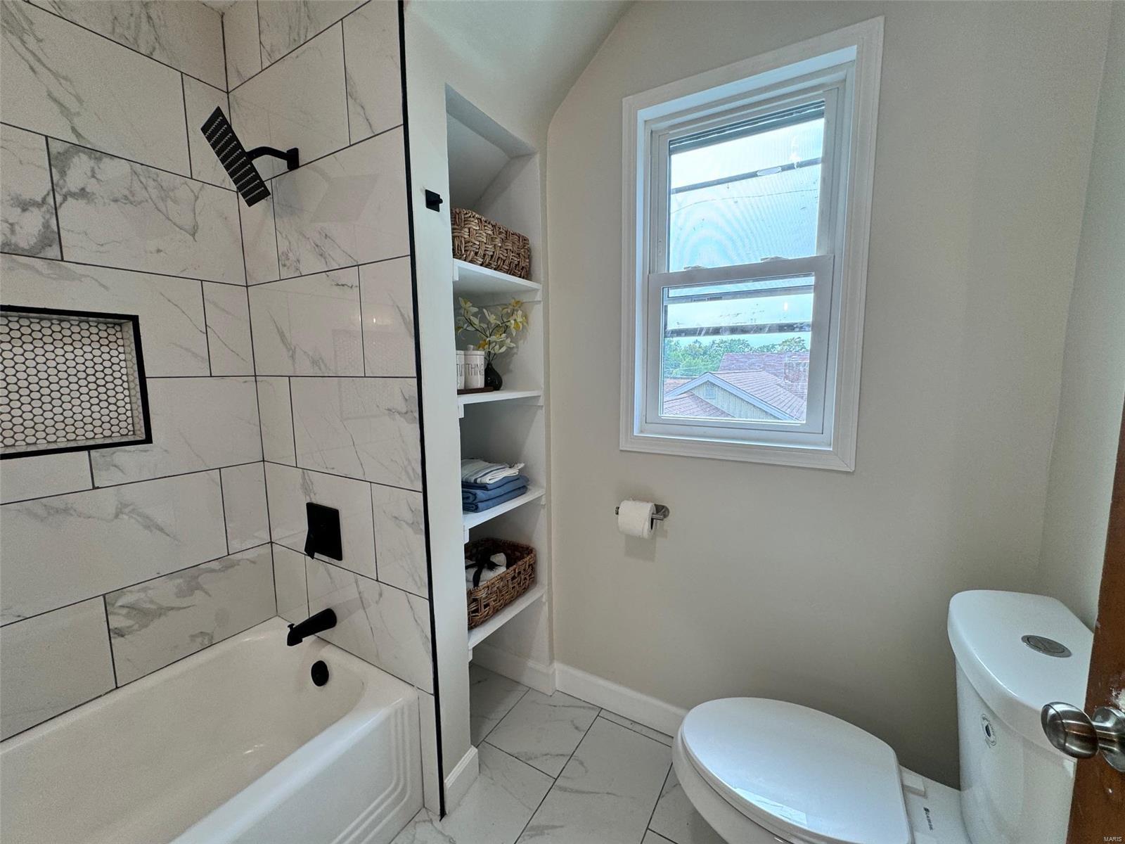 9004 Lackland Road St. Louis, MO 63114 - Photo 22 of 23 Gallery Image 22