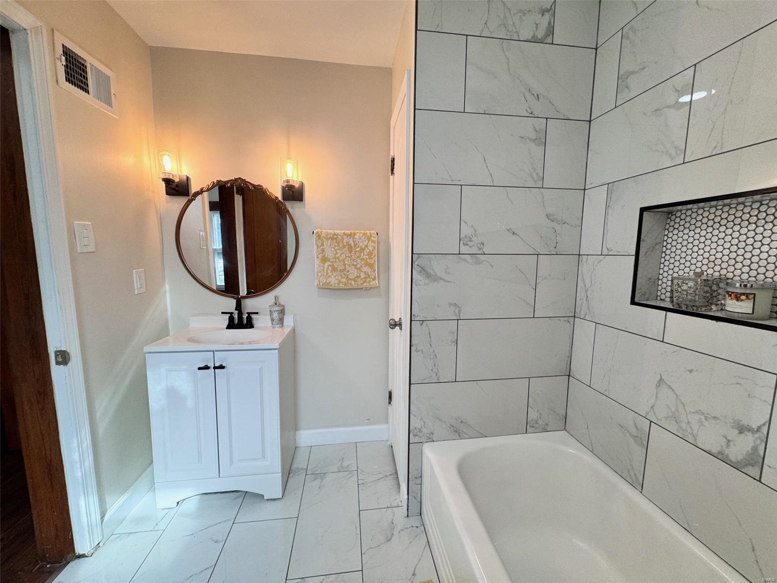 9004 Lackland Road St. Louis, MO 63114 - Photo 23 of 23 Gallery Image 23