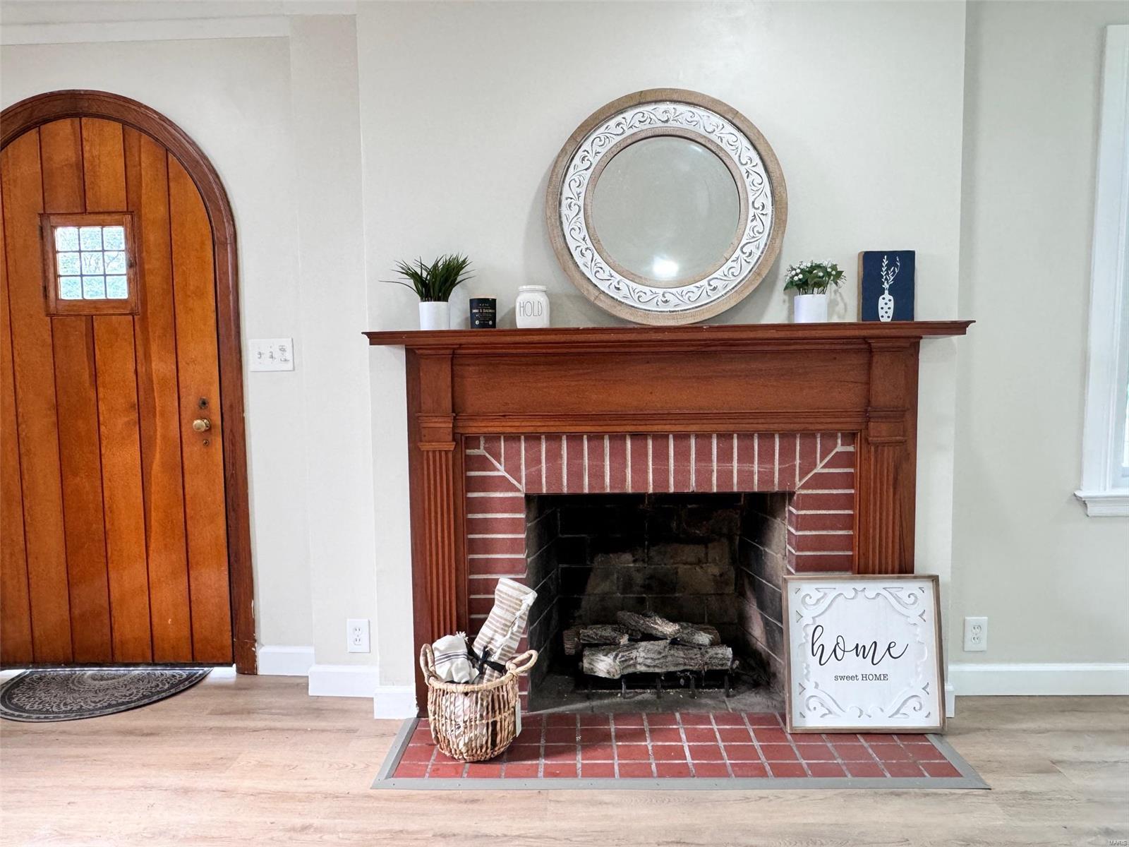 9004 Lackland Road St. Louis, MO 63114 - Photo 3 of 23 Gallery Image 3