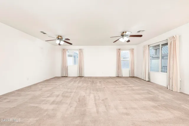 $539,999 | 43635 Castle Circle, Lancaster, CA 93535