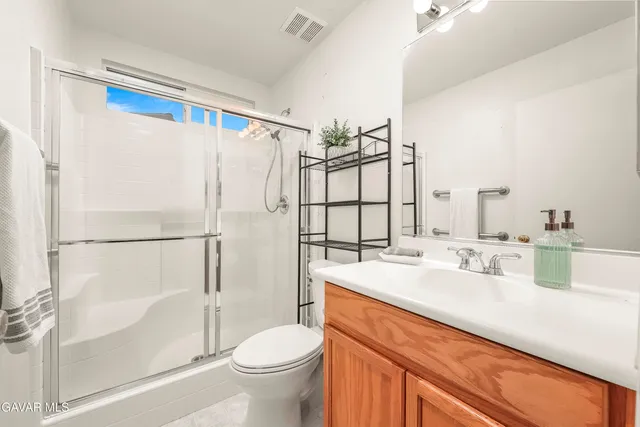 $539,999 | 43635 Castle Circle, Lancaster, CA 93535