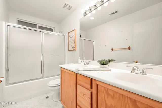 $539,999 | 43635 Castle Circle, Lancaster, CA 93535