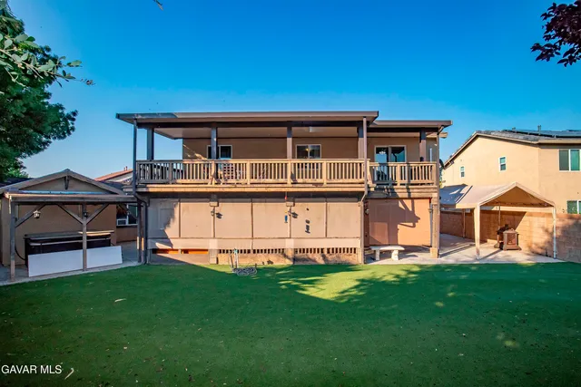 $539,999 | 43635 Castle Circle, Lancaster, CA 93535