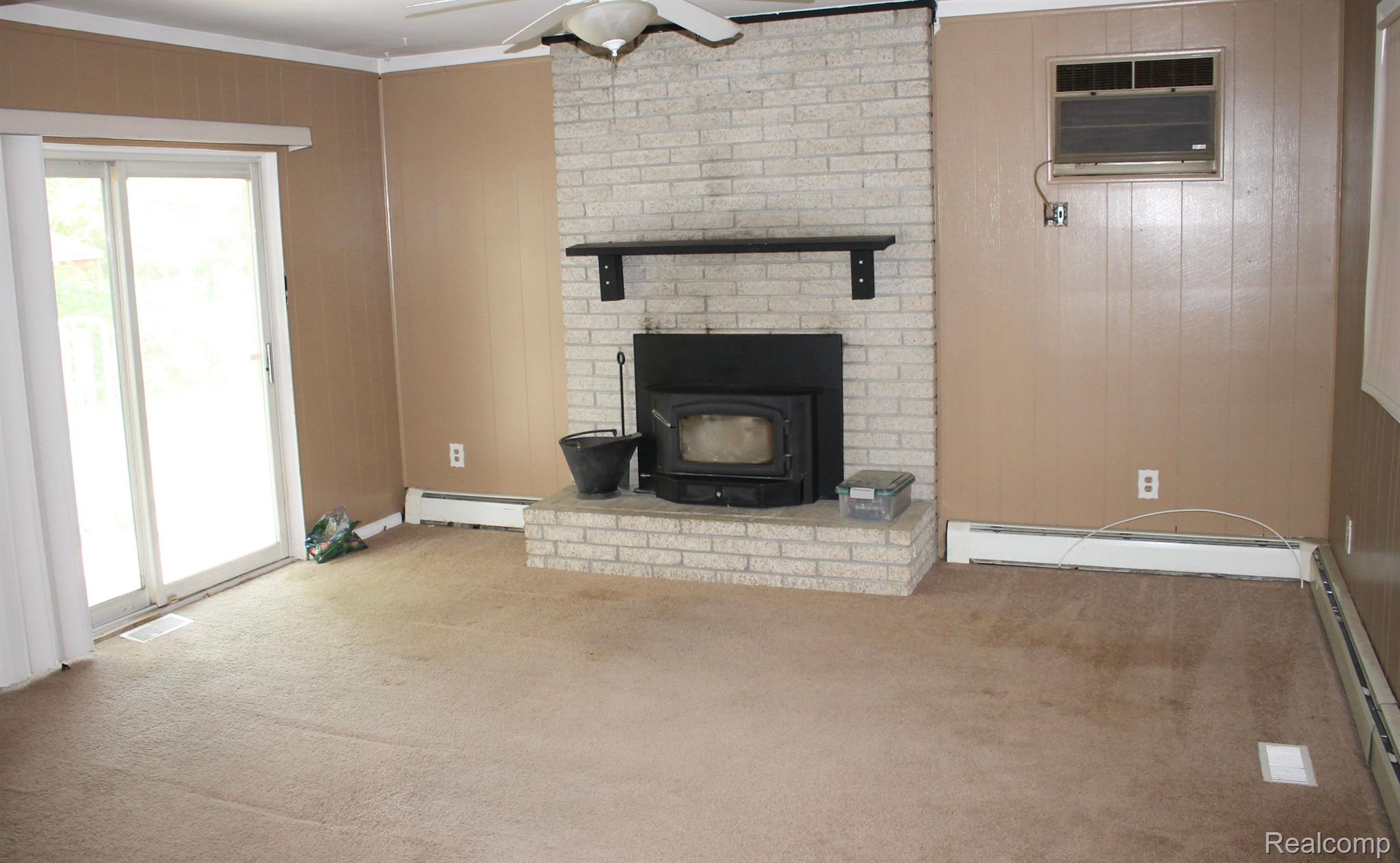 15347 Allen Road Southgate, MI 48195 - Photo 8 of 13 Gallery Image 8
