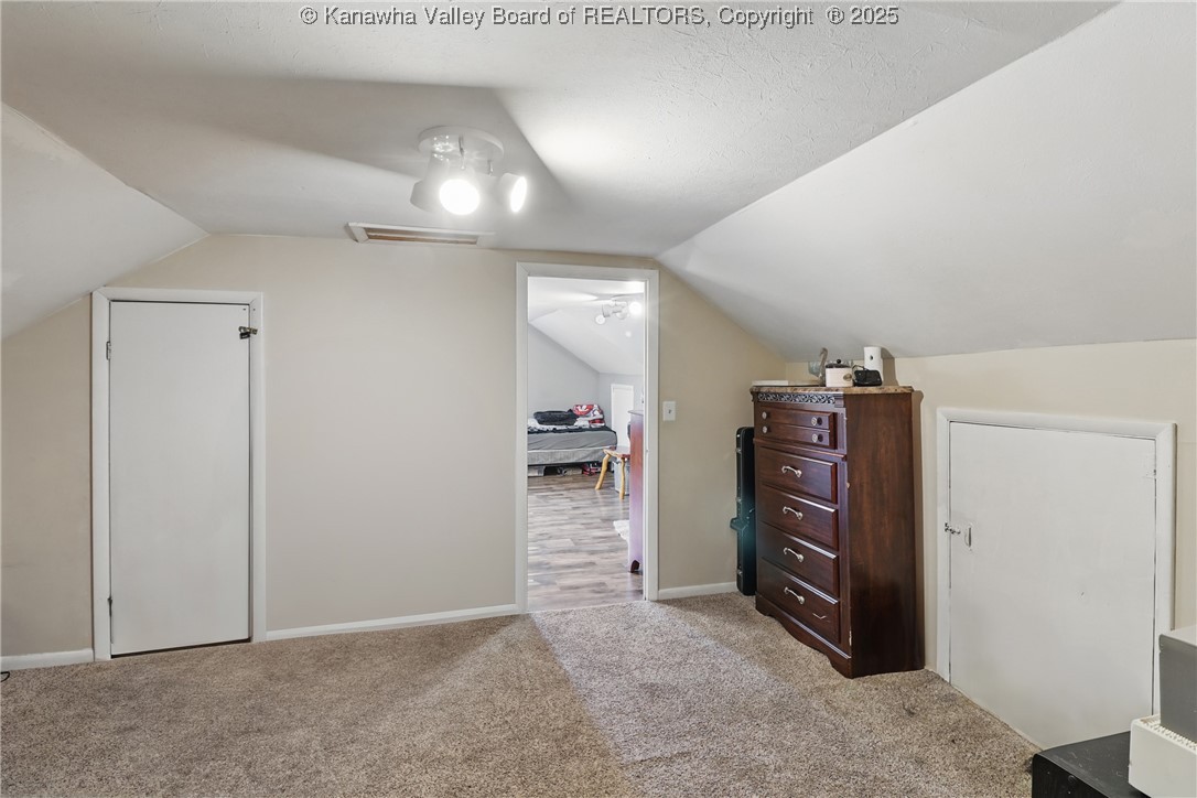 223 Easter Road Nitro, WV 25143 - Photo 34 of 45 Gallery Image 34