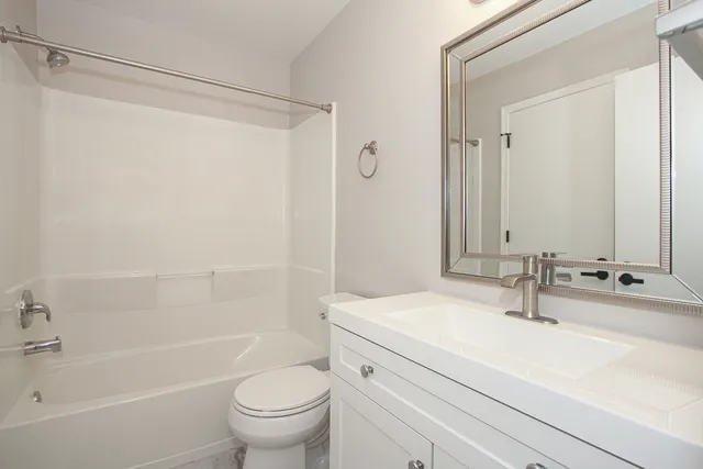 $2,400 | 2352 Dawson Lane, Algonquin, IL 60102