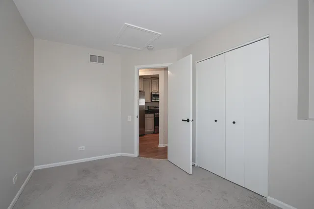 $2,400 | 2352 Dawson Lane, Algonquin, IL 60102