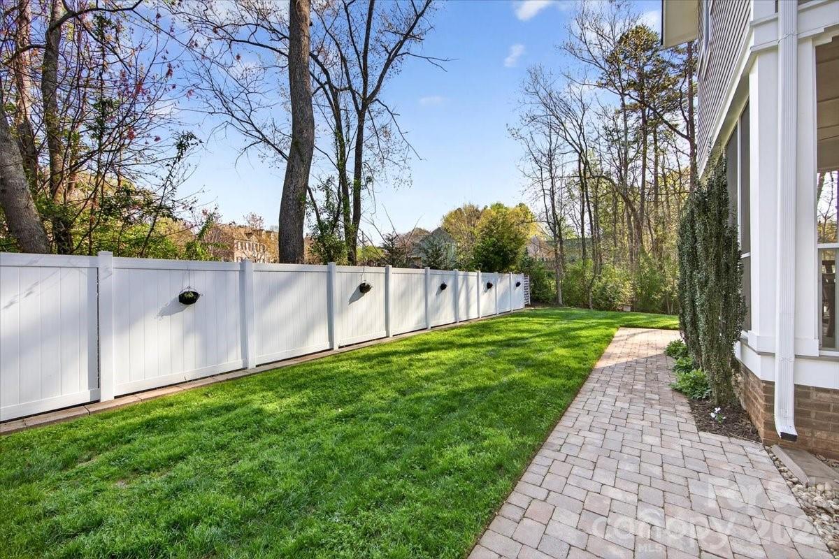 508 Beaty Street Davidson, NC 28036 - Photo 30 of 32