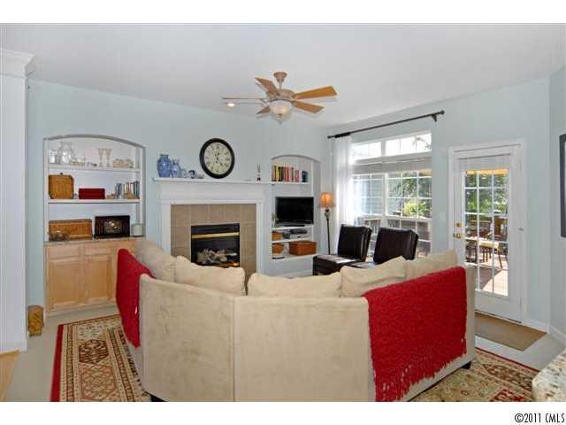 8156 Evanston Falls Road Huntersville, NC 28078 - Photo 5 of 16 Gallery Image 5