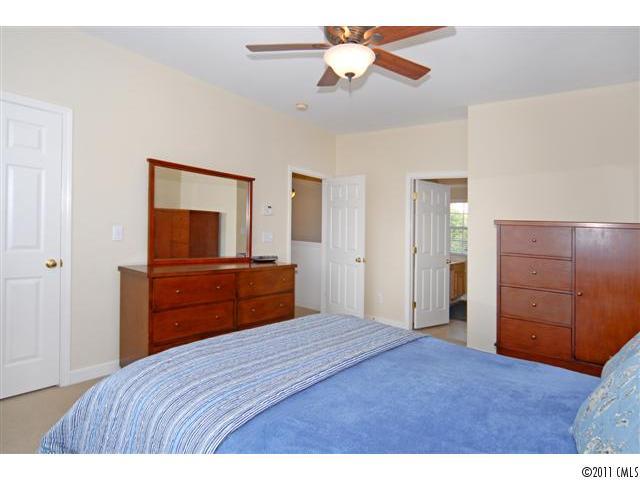 8156 Evanston Falls Road Huntersville, NC 28078 - Photo 10 of 16 Gallery Image 10