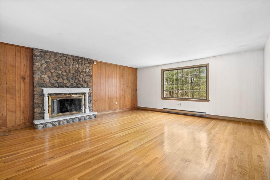 22 Bannister Road Andover, MA 01810 - Photo 3 of 40 Gallery Image 3