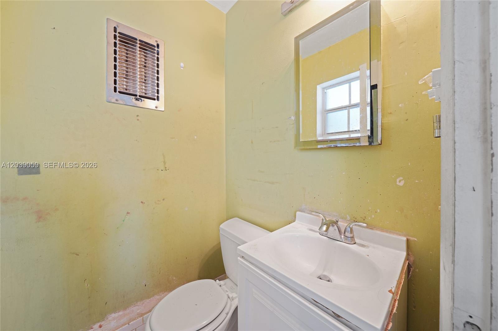 10051 Southwest 13th Terrace Miami, FL 33174 - Photo 14 of 26