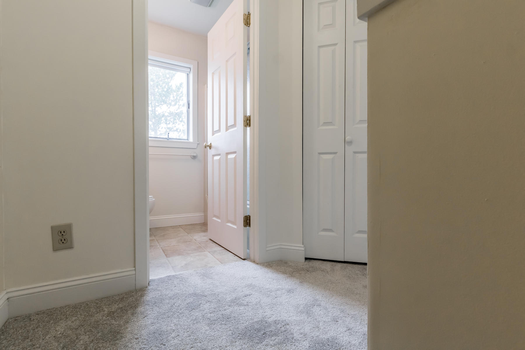 66 Back Cove Estates Road, Unit 66 Portland, ME 04103 - Photo 30 of 64 20190925TR-51031