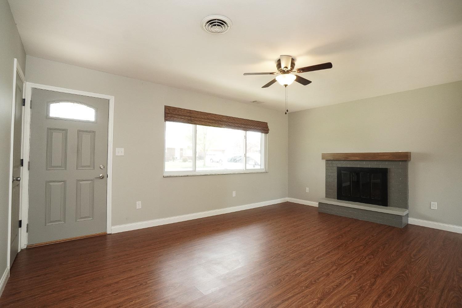 1437 Surrey Road Troy, OH 45373 - Photo 5 of 22 Gallery Image 5