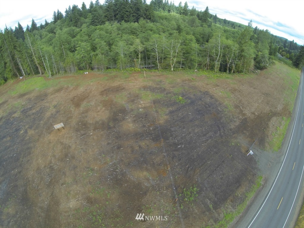 333 Cloquallum Road Elma, WA 98541 - Photo 3 of 9 Gallery Image 3