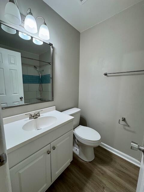 1820 Mepkin Road, Unit 1019 Charleston, SC 29407 - Photo 10 of 17 Upstairs bathroom