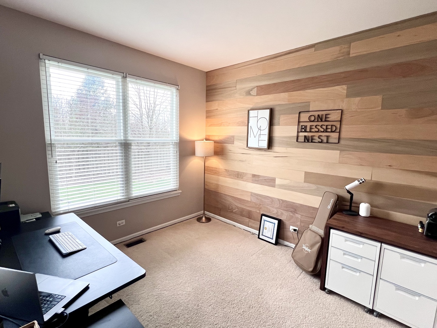 407 Post Oak Circle West Chicago, IL 60185 - Photo 17 of 23 a view of workspace with windows