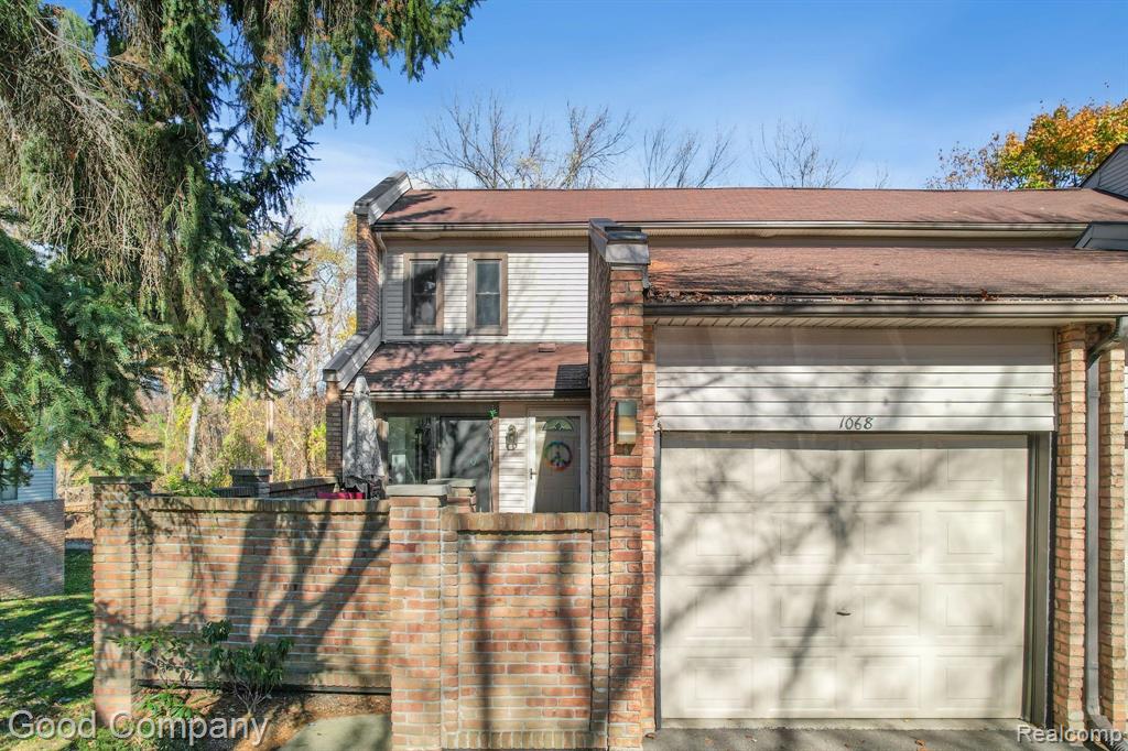 1068 Willow Grove Court Rochester, MI 48307 - Photo 1 of 45