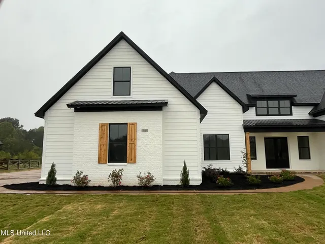 $565,000 | 4177 Jenny Lane, Hernando, MS 38632