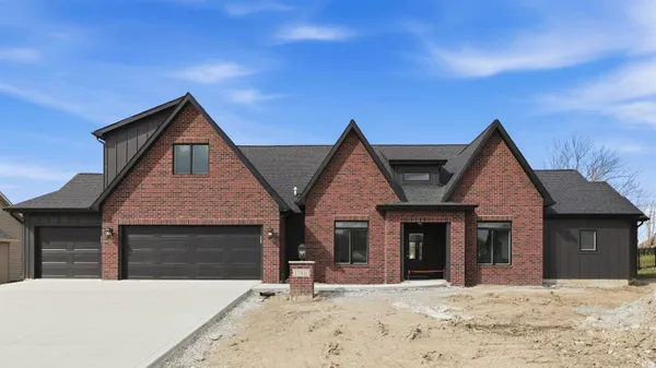$649,900 | 17411 Letterbrick Run, Leo, IN 46765