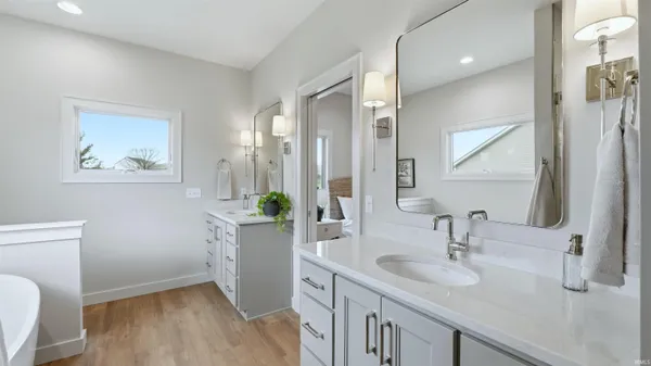 $649,900 | 17411 Letterbrick Run, Leo, IN 46765