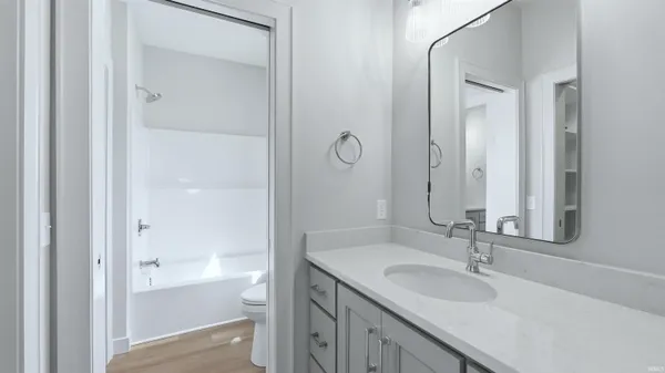 $649,900 | 17411 Letterbrick Run, Leo, IN 46765