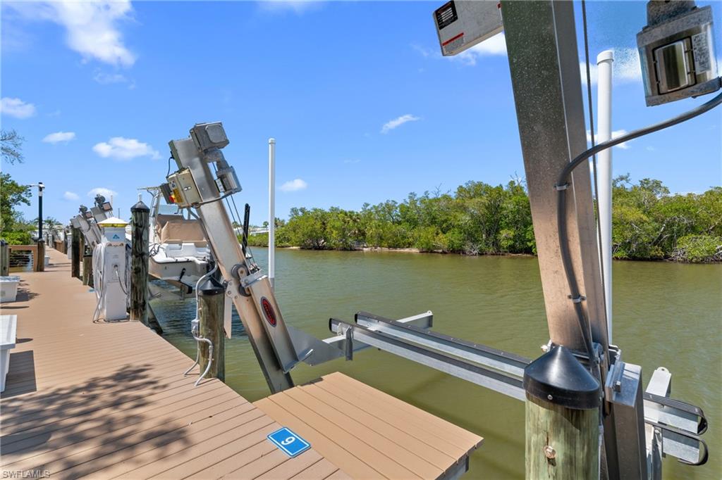 2488 Breakwater Way, Unit 102 Naples, FL 34112 - Photo 43 of 49