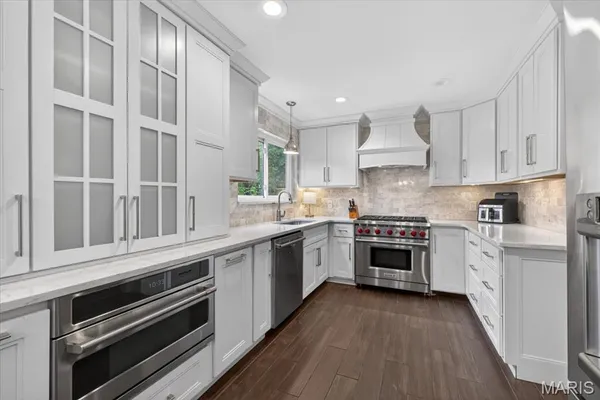 $770,000 | 11904 Mattox Court, St. Louis, MO 63131