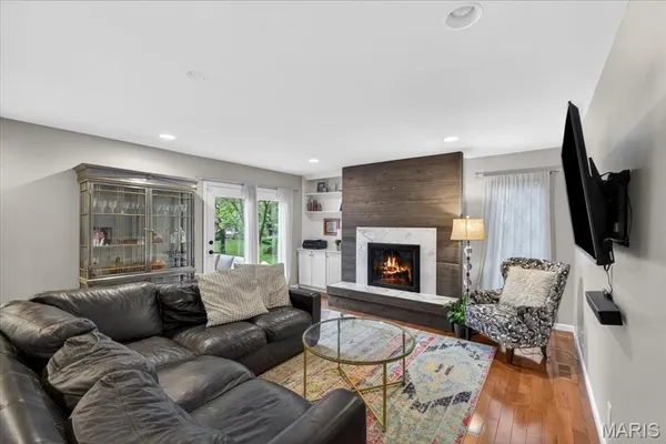 $770,000 | 11904 Mattox Court, St. Louis, MO 63131