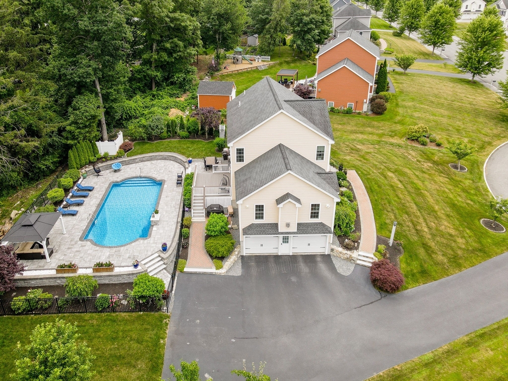 61 Saddle Road Dracut, MA 01826 - Photo 2 of 40