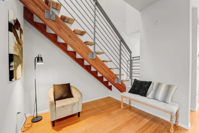 $779,000 | 1220 66th Street, Emeryville, CA 94608