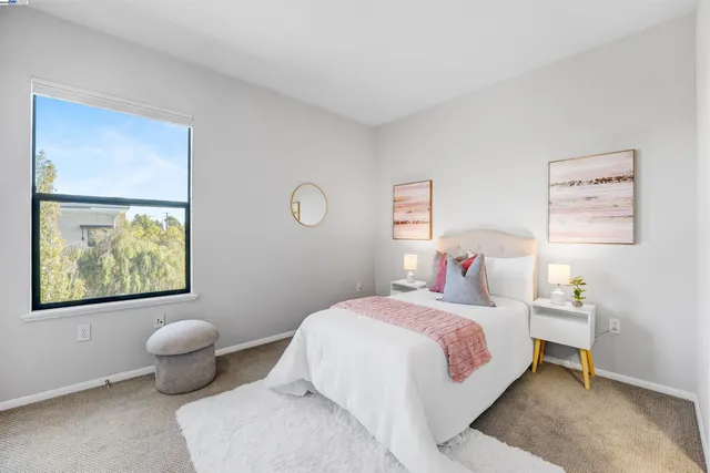 $779,000 | 1220 66th Street, Emeryville, CA 94608