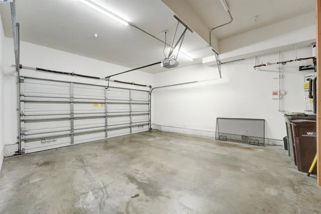 $779,000 | 1220 66th Street, Emeryville, CA 94608