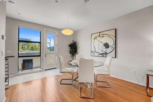 $779,000 | 1220 66th Street, Emeryville, CA 94608