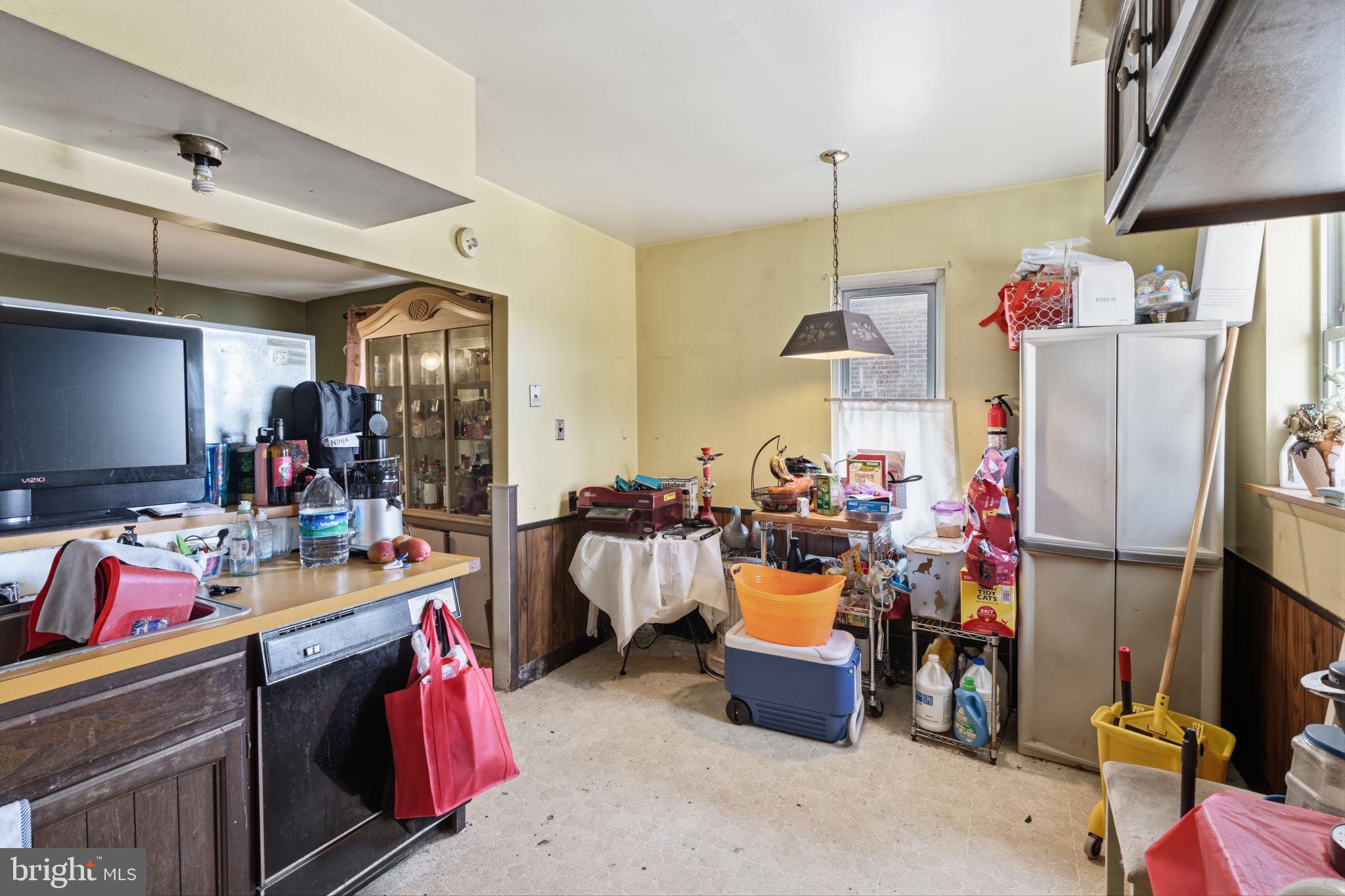 734 Bullock Avenue Lansdowne, PA 19050 - Photo 9 of 23 Kitchen