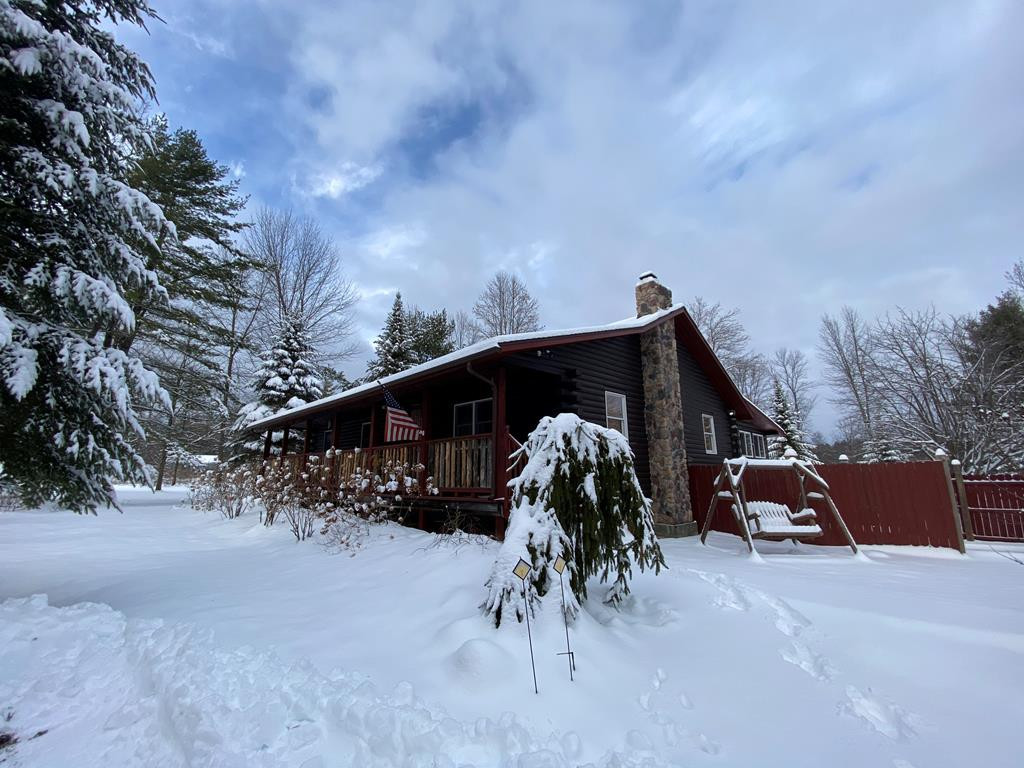 144 Salmon River Road Plattsburgh, NY 12901 - Photo 1 of 37 Gallery Image 1