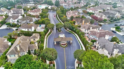 $5,200,000 | 96 Old Course Drive, Newport Beach, CA 92660