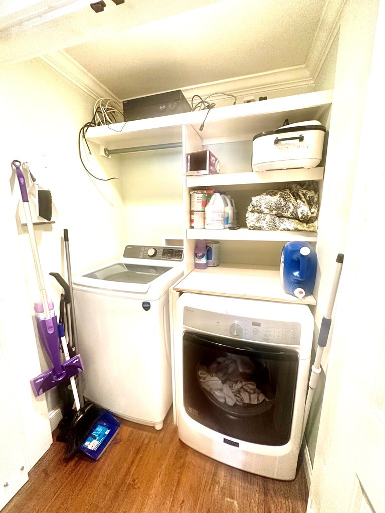 1114 Willis Cotton Road Summit, MS 39666 - Photo 23 of 38 Laundry room