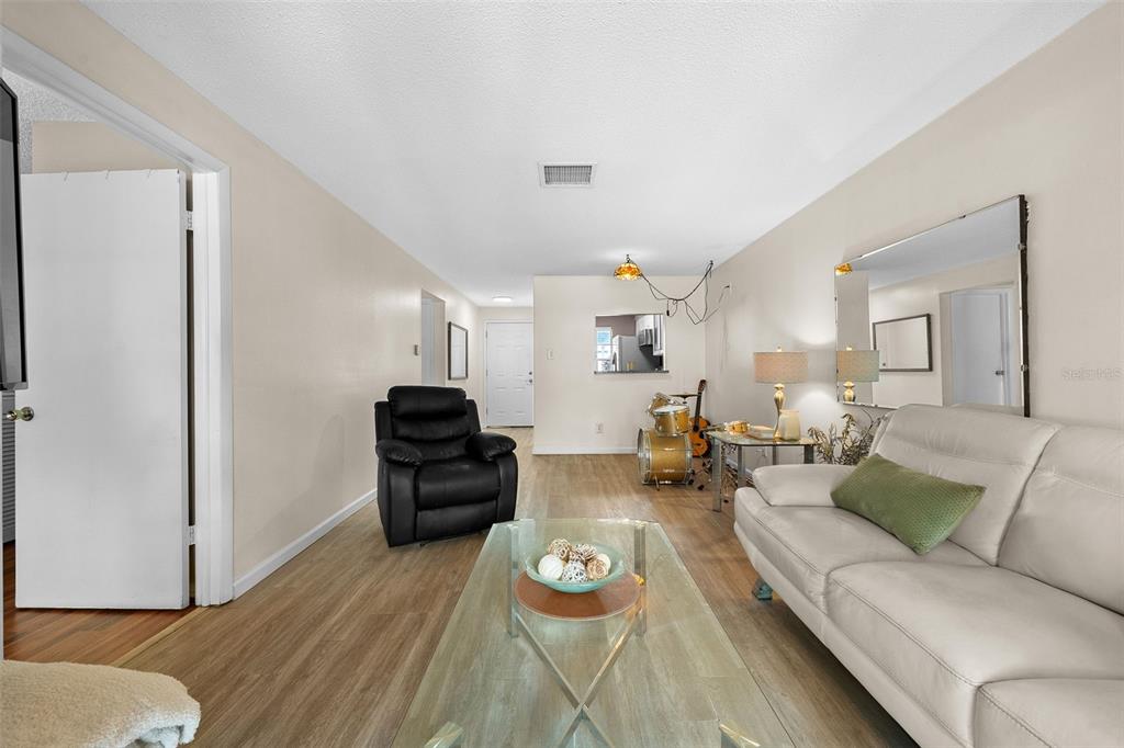 3657 Trophy Boulevard New Port Richey, FL 34655 - Photo 3 of 30